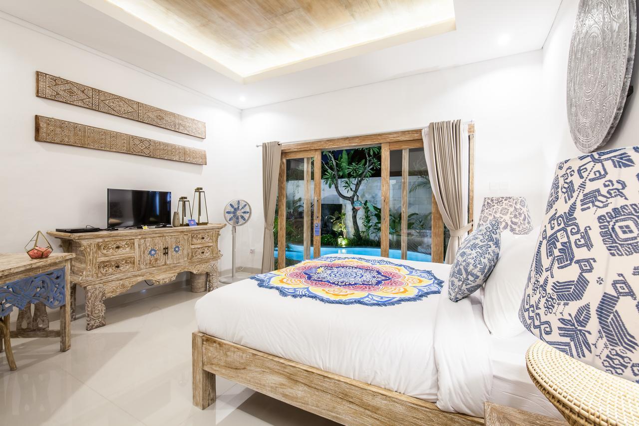 Ambermoon Villa 2 Семиняк Екстериор снимка