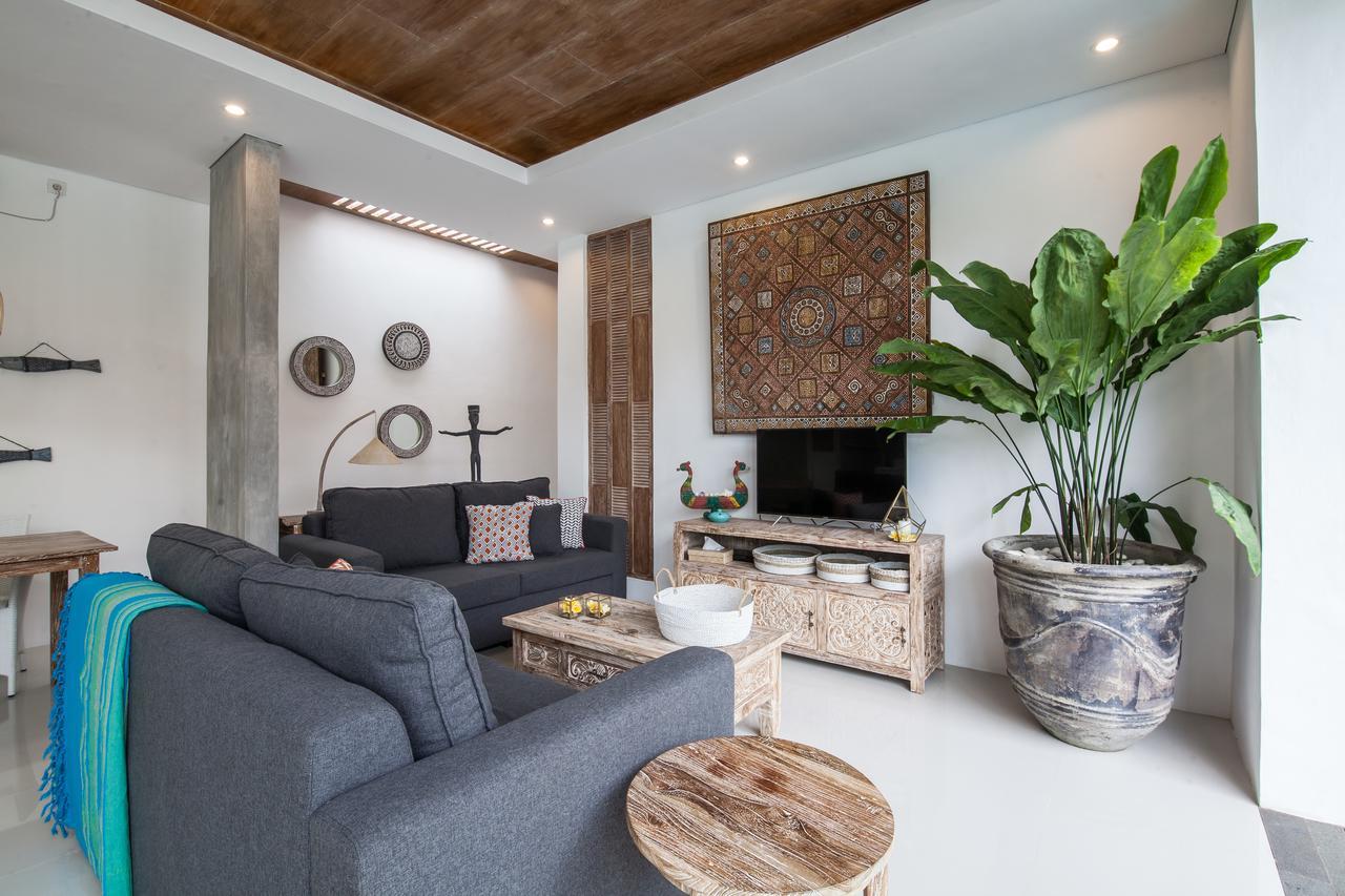 Ambermoon Villa 2 Семиняк Екстериор снимка